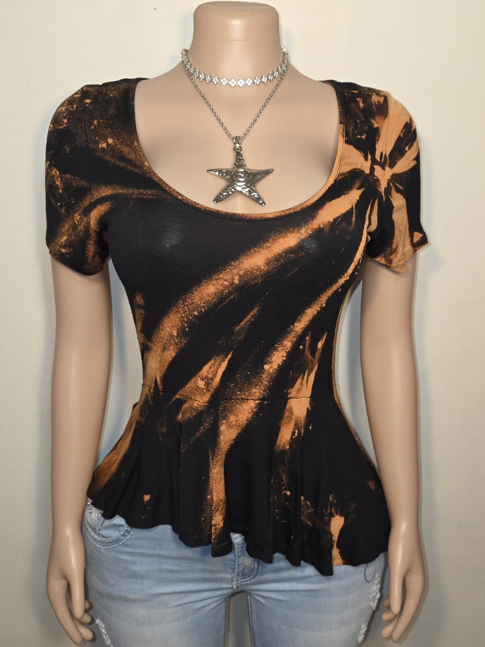 Black & Orange Tie-Dye Scoop Neck Peplum Top